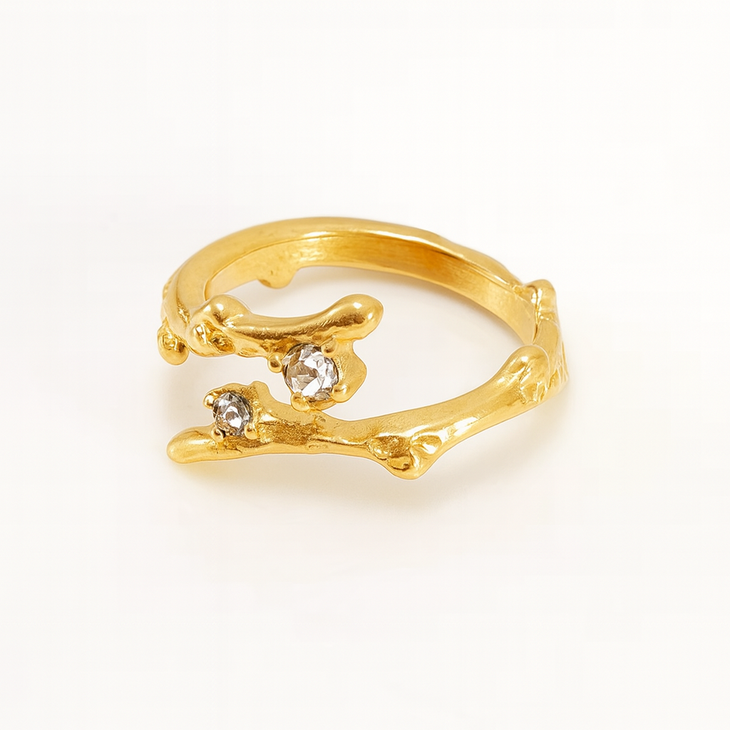 Textured Ring with Clear Rhinestones in 18k Gold Plated Stainless Steel
