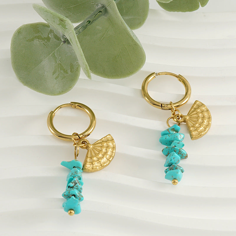 Hoop Earrings with Turquoise & Fan-Shaped Seashell in 18k Gold-Plated Stainless Steel