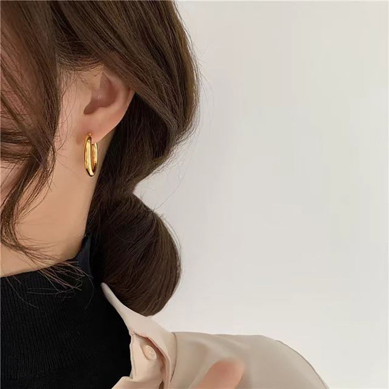 Chunky Hoop Earrings in 18k Gold-Plated Stainless Steel