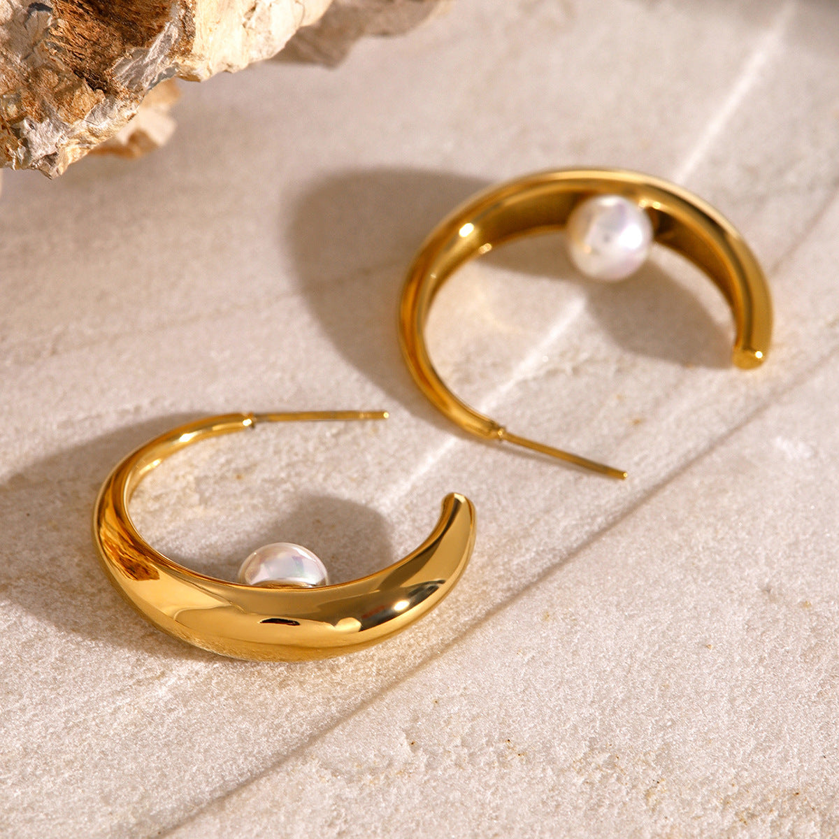 Unique Sculpted Pearl Hoop Earrings 18K Gold Plated Stainless Steel